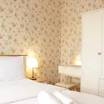 Comfy & Strategic 2Br Gateway Pasteur Apartment Near Pasteur Exit Toll By Travelio