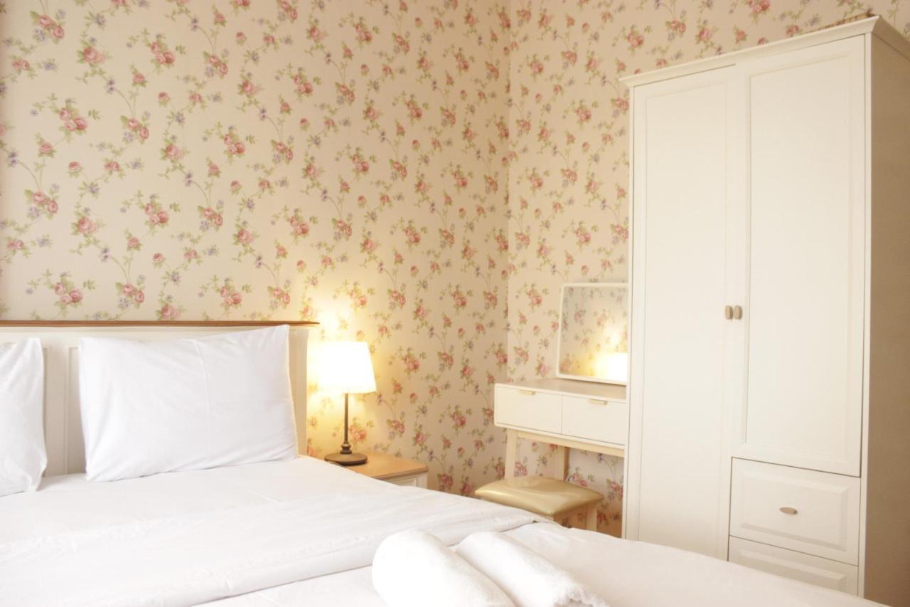 Comfy & Strategic 2br Gateway Pasteur Near Pasteur Exit Toll By Travelio